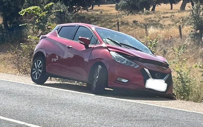 Foto 2 - Un var&oacute;n de unos 70 a&ntilde;os, herido en un brutal accidente cerca de El Encinar