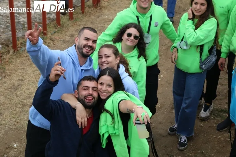 Encierro de Valdeflores en Pereña con tres vibrantes carreras / CORRAL Y SÁNCHEZ