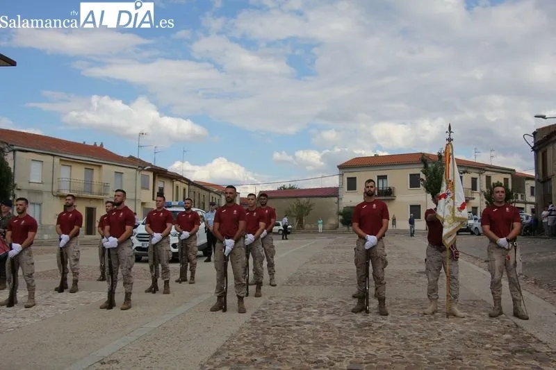 Exhibición de la Sección de Movimientos Floreados de la Guardia Real en Hinojosa de Duero / MARIBEL SÁNCHEZ 