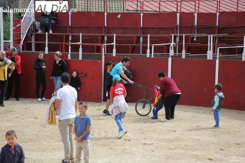 Accidentado segundo encierro de las fiestas de Barruecopardo / SÁNCHEZ Y CORRAL