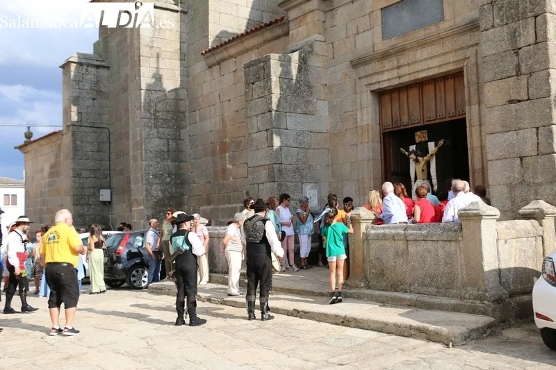 Actos en honor al Cristo de las Mercedes en Barruecopardo / CORRAL 