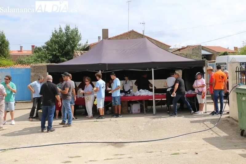 Comida solidaria en Bañobárez a beneficio de 'Los Niños del Maíz' / CORRAL 
