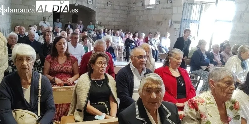 Actos en honor a la Virgen del Carmen celebrados en Trabanca y que ponen fin a las fiestas / CORRAL
