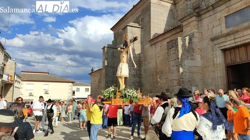 Actos en honor al Cristo de las Mercedes en Barruecopardo / CORRAL 