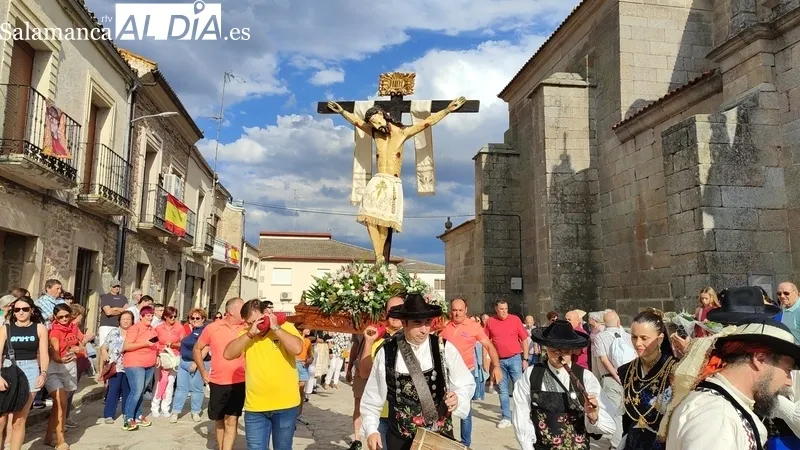 Actos en honor al Cristo de las Mercedes en Barruecopardo / CORRAL 