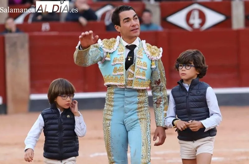 Última de Feria en La Glorieta con López Chaves y El Julio. Fotos: Miguel Hernández