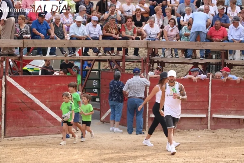 Excelente novillada de Ignacio López Chaves en Mieza  / CORRAL 