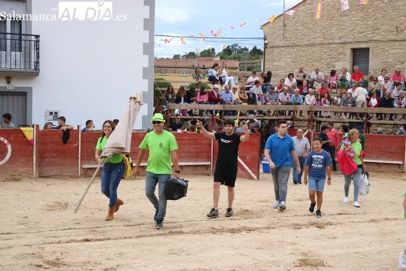 Buena novillada de Valrubio en Mieza con triunfo de Salvador Herrero y Noel García / CORRAL 