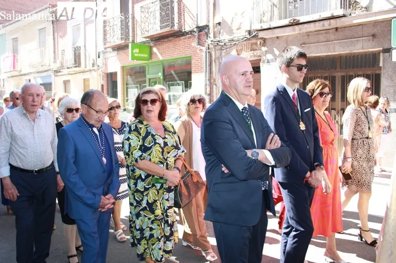 Peñaranda honraba a su patrón, San Miguel Arcángel, acompañándolo en su histórica procesión 