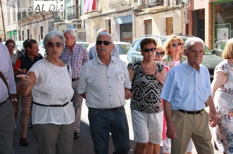 Peñaranda honraba a su patrón, San Miguel Arcángel, acompañándolo en su histórica procesión 