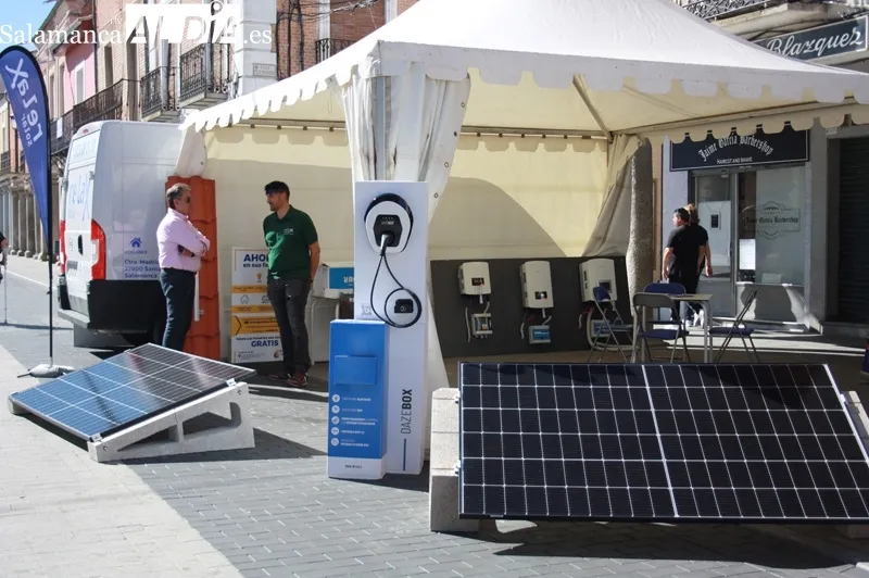 Las plazas de España y Constitución acogen la I Feria Agroalimentaria, Ecológica, Artesana y de proximidad