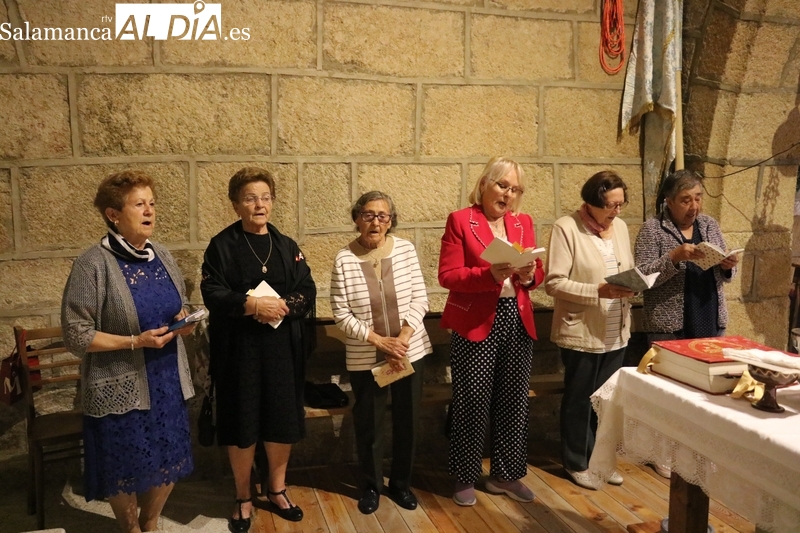 Actos en honor a la Virgen del Carmen celebrados en Trabanca y que ponen fin a las fiestas / CORRAL