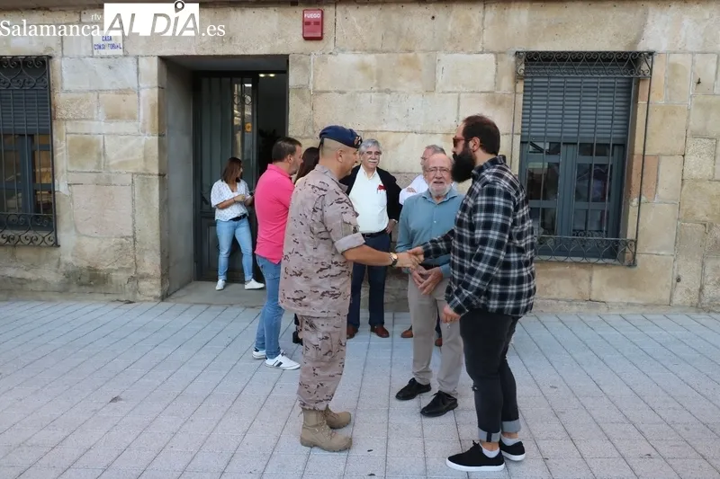 Ejercicios de la Guardia Real en Vitigudino / CORRAL Y SÁNCHEZ 