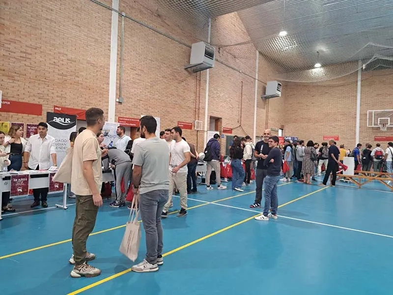 Foto 3 - Bienvenida a B&eacute;jar de los nuevos alumnos de la USAL