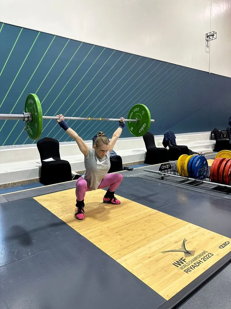 Marta García Rincón en el Mundial de Halterofilia celebrado en Riad