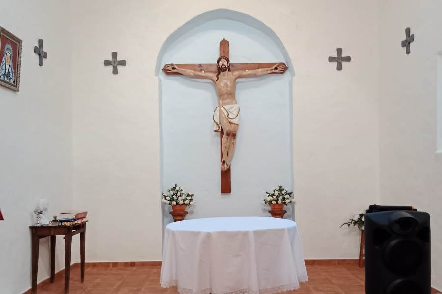 Foto 3 - Completada la rehabilitación de la Ermita del Santo Cristo de la Agonía de Fuentes de Oñoro