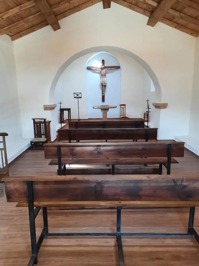 Foto 2 - Completada la rehabilitaci&oacute;n de la Ermita del Santo Cristo de la Agon&iacute;a de Fuentes de O&ntilde;oro