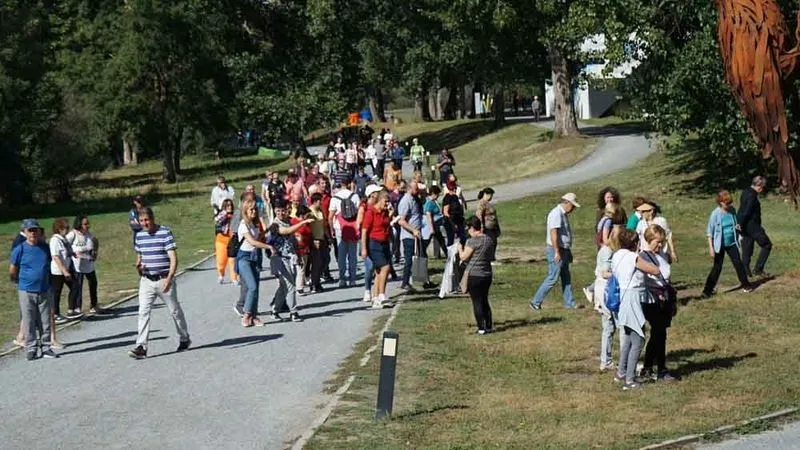 Foto 5 - M&aacute;s de 150 personas se suman al paseo saludable desde Santa Marta