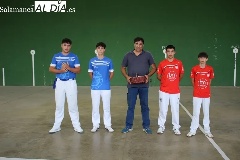 Emocionantes partidos de pelota los vividos este jueves en Villaseco de los Reyes / SILVESTRE