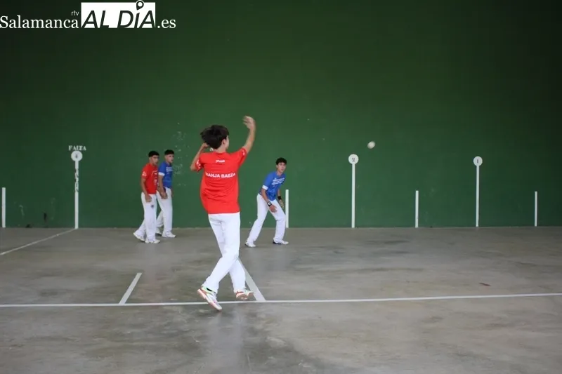 Emocionantes partidos de pelota los vividos este jueves en Villaseco de los Reyes / SILVESTRE