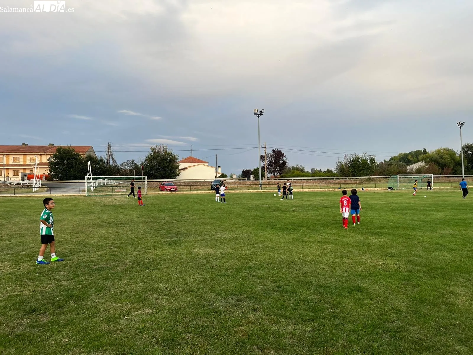 Foto 2 - Regreso a los entrenamientos para el Alba de Tormes CF