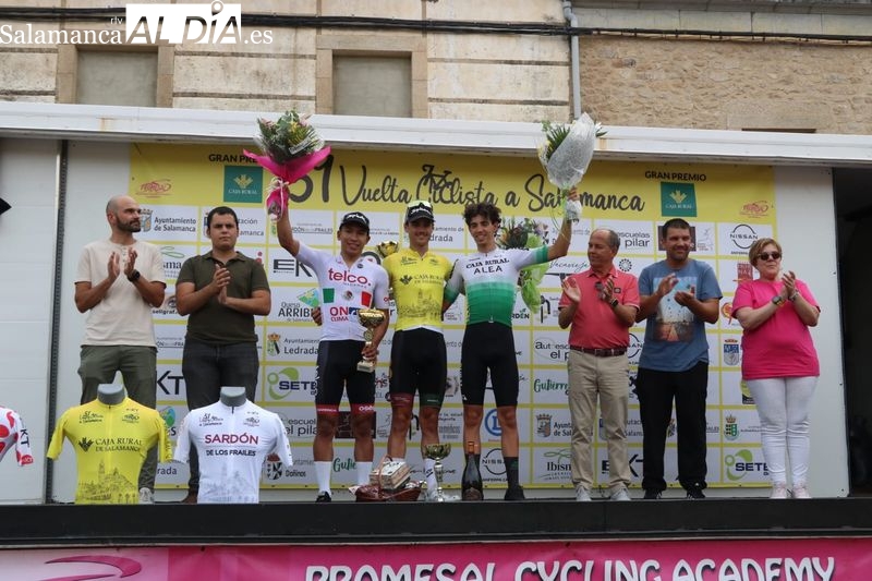 Foto 2 - David Domínguez vence en Aldeadávila en la primera etapa de la Vuelta Ciclista Salamanca