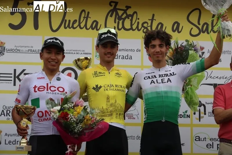 Foto 5 - David Dom&iacute;nguez vence en Aldead&aacute;vila en la primera etapa de la Vuelta Ciclista Salamanca
