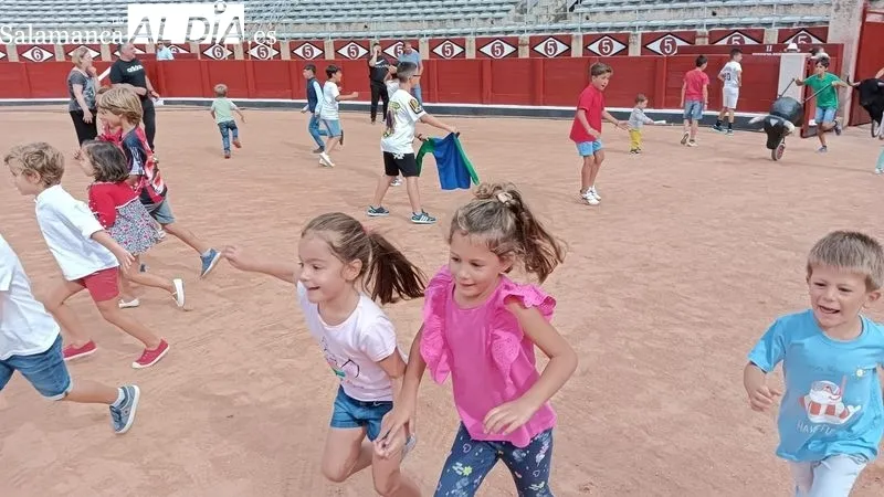 Imágenes de una jornada lúdica en La Glorieta. Fotos: Toni Sánchez