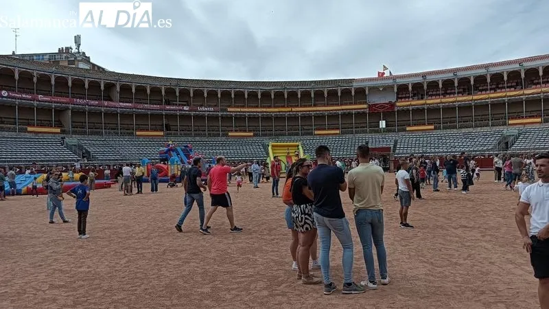 Imágenes de una jornada lúdica en La Glorieta. Fotos: Toni Sánchez