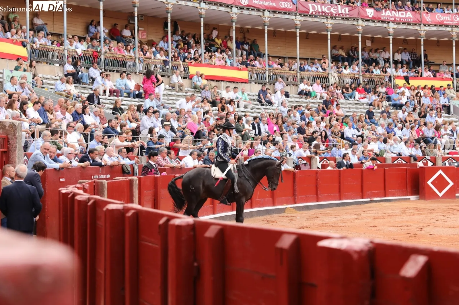 Foto 44 - Sergio Gal&aacute;n abre por primera vez en esta Feria la Puerta Grande de La Glorieta