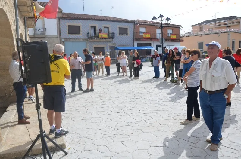Entrega de premios del I Certamen de Pintura Al Aire Libre ‘Momentos rurales: paisajes y paisanaje’ celebrado este viernes en Barruecopardo
