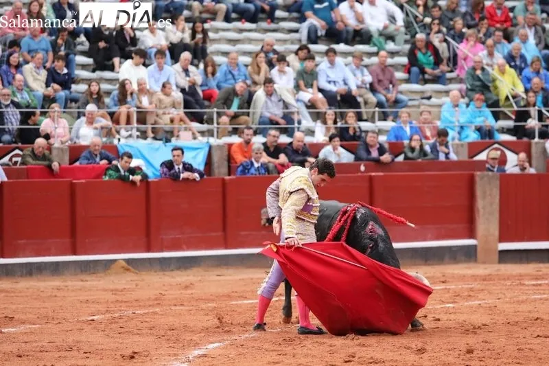 Foto 12 - Arrollador Ismael Mart&iacute;n en su debut en La Glorieta
