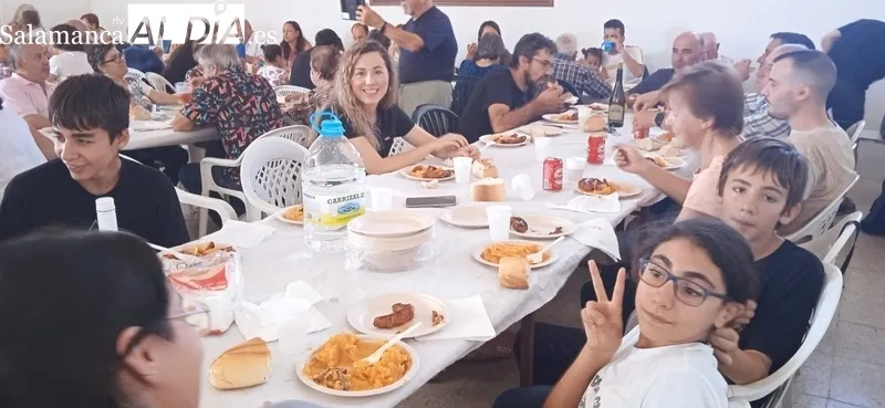 En Cerralbo inician las fiestas de las Madrinas con un contundente menú