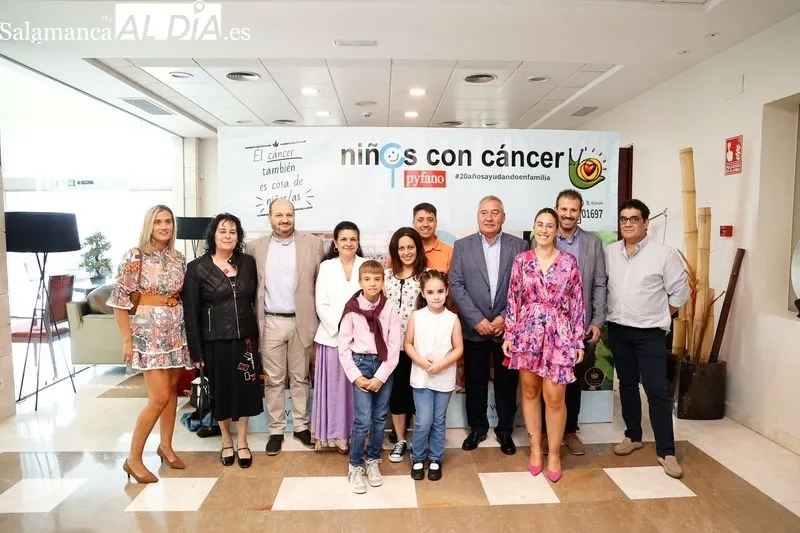 V Comida Solidaria contra el cáncer infantil de Pyfano. Fotos: David Sañudo
