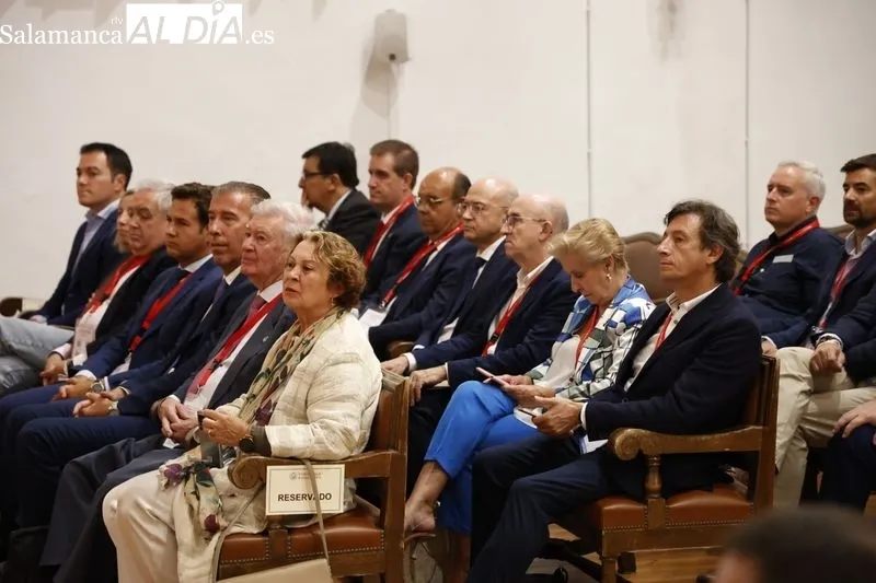 Homenaje en la USAL al profesor Manuel Ángel Vázquez Méndez. Foto de David Sañudo