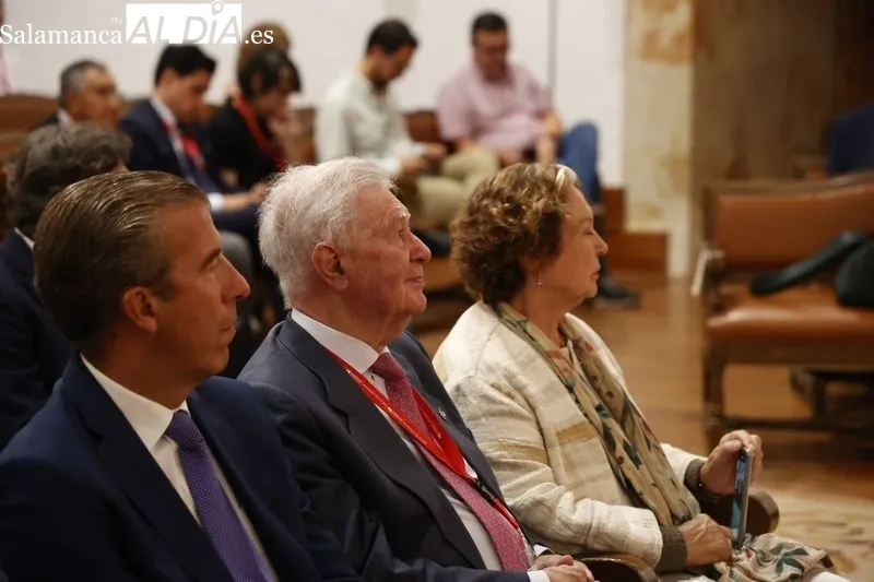 Homenaje en la USAL al profesor Manuel Ángel Vázquez Méndez. Foto de David Sañudo