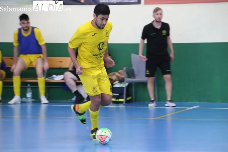 Foto 3 - El Stellae FS acaba con la imbatibilidad del Piensos Dur&aacute;n Albense (2-7)