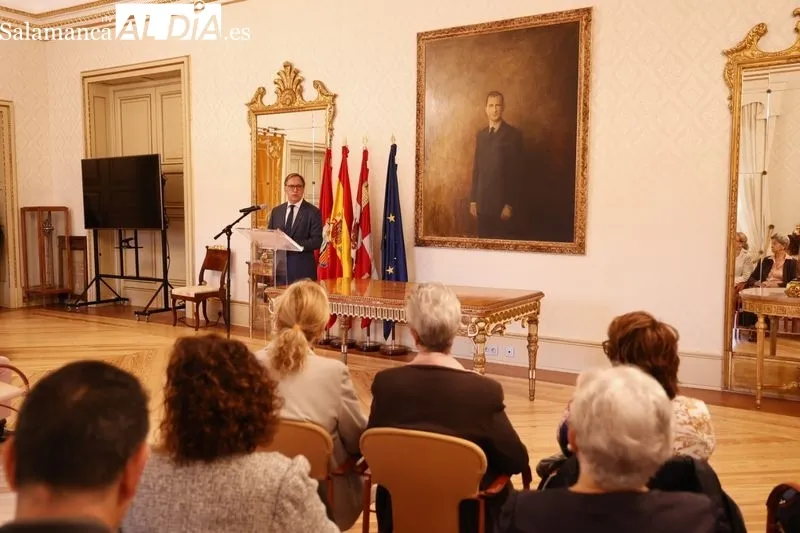 Acto en el Ayuntamiento de Salamanca con motivo del Día Mundial de Enfermos de Alzheimer. Foto de David Sañudo