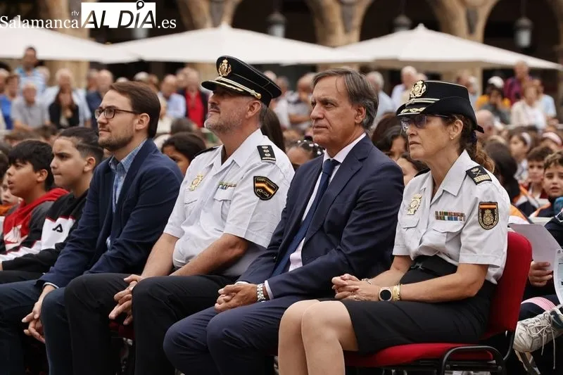 Concierto en la Plaza Mayor de la Banda de Música de la Policía Nacional. Foto de David Sañudo