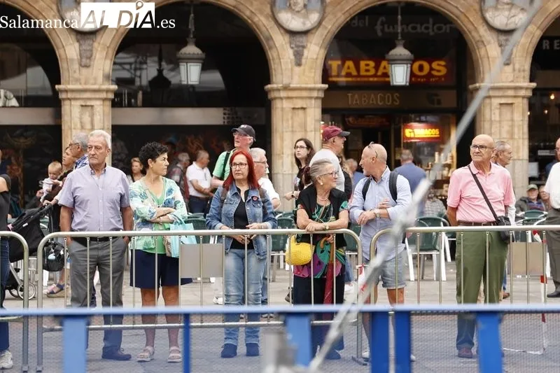 Concierto en la Plaza Mayor de la Banda de Música de la Policía Nacional. Foto de David Sañudo