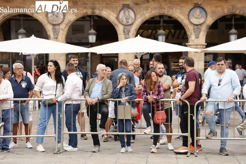 Concierto en la Plaza Mayor de la Banda de Música de la Policía Nacional. Foto de David Sañudo