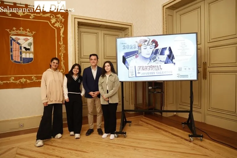 Presentación en el Ayuntamiento de la sexta edición del Festival Jóvenes Talentos. Foto de David Sañudo