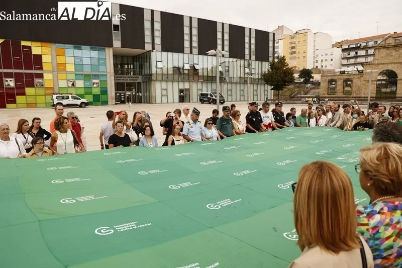 Actos contra el cáncer en la plaza de la Concordia. Foto de David Sañudo