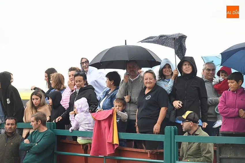 encierro a caballo aldehuela de yeltes