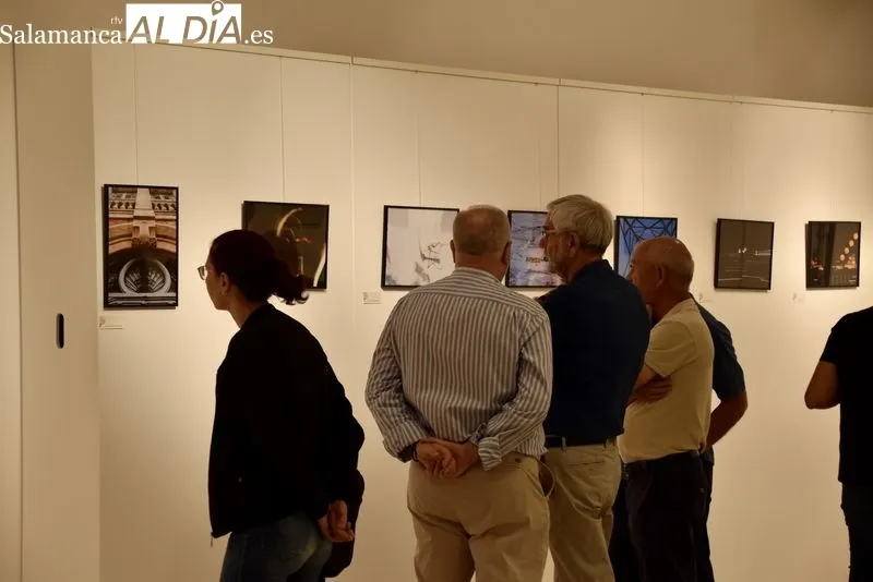 Exposición fotográfica en el Centro Municipal Trujillo. Foto de Vanesa Martins