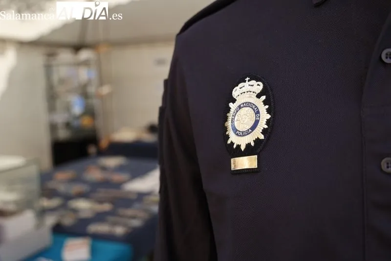 Exposición en Salamanca de vehículos policiales históricos y actuales. Foto de David Sañudo