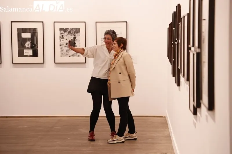 Exposición colectiva fotográfica ‘Señas de identidad’ en Fonseca. Foto de David Sañudo