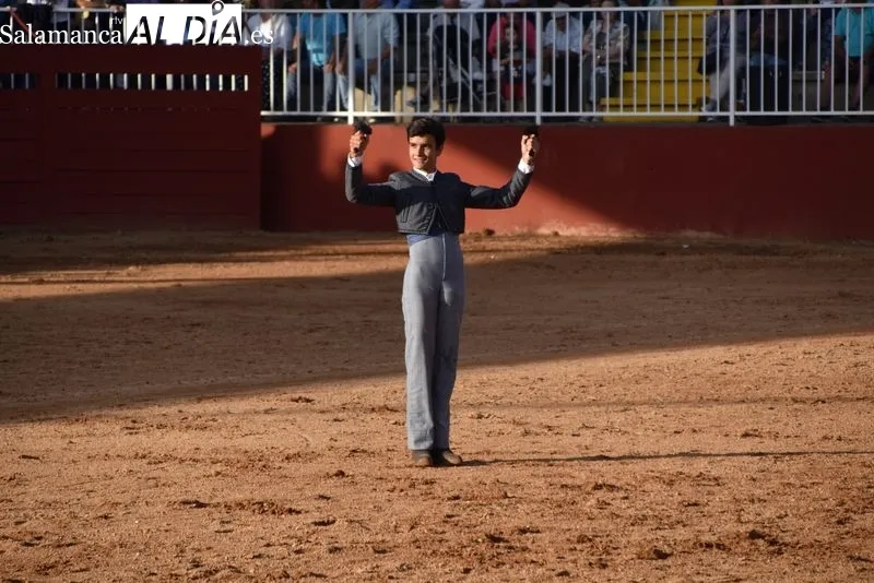 Foto 8 - Una nueva clase pr&aacute;ctica de la Escuela de Tauromaquia en el Anillo de Exhibiciones