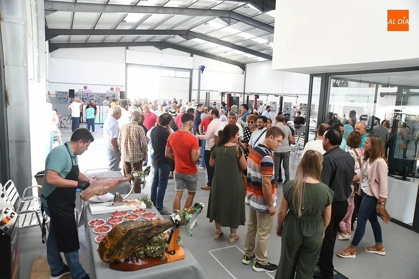 inauguración instalaciones Seat-Cupra Las Cantinas ciudad rodrigo