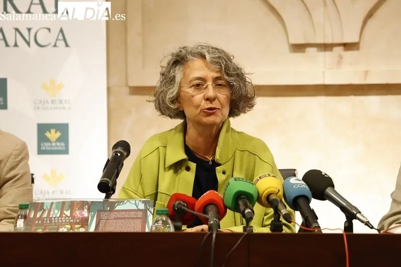 Presentación del libro 'El Bosque de la Economía' de Esther del Brío. Foto de David Sañudo